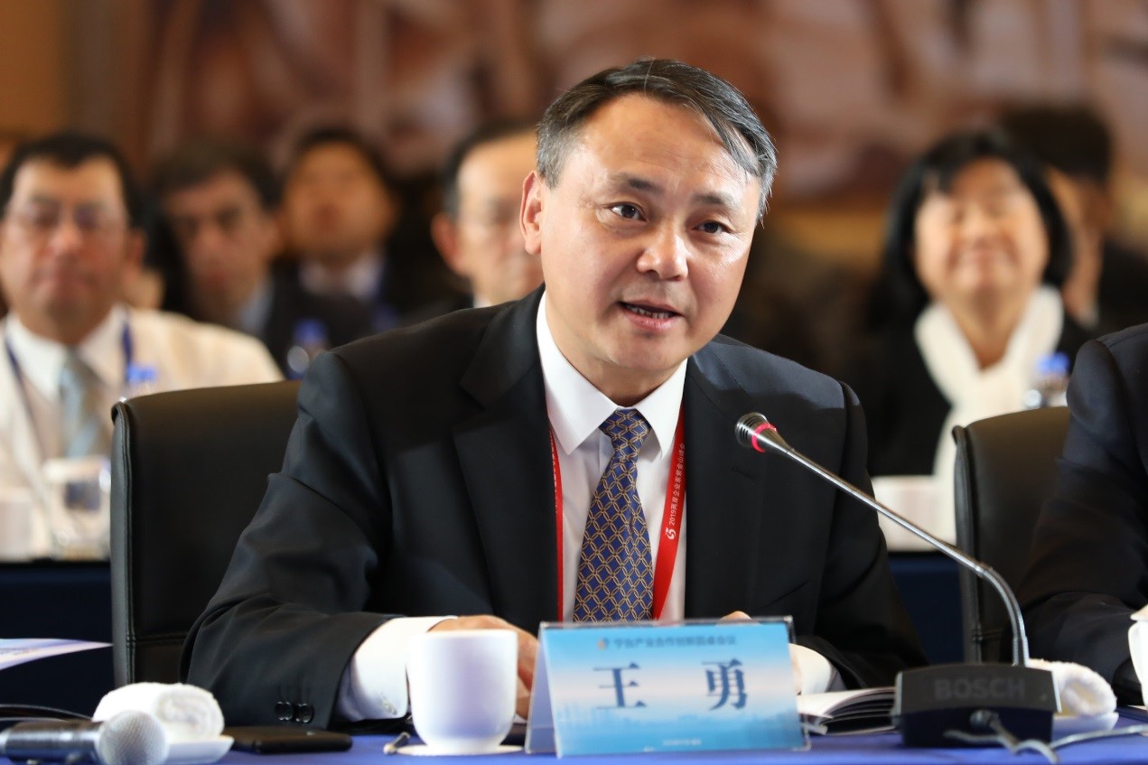 南京圣和藥業(yè)董事長(zhǎng)王勇。新華日?qǐng)?bào)財(cái)經(jīng)客戶端高雁南攝.jpg